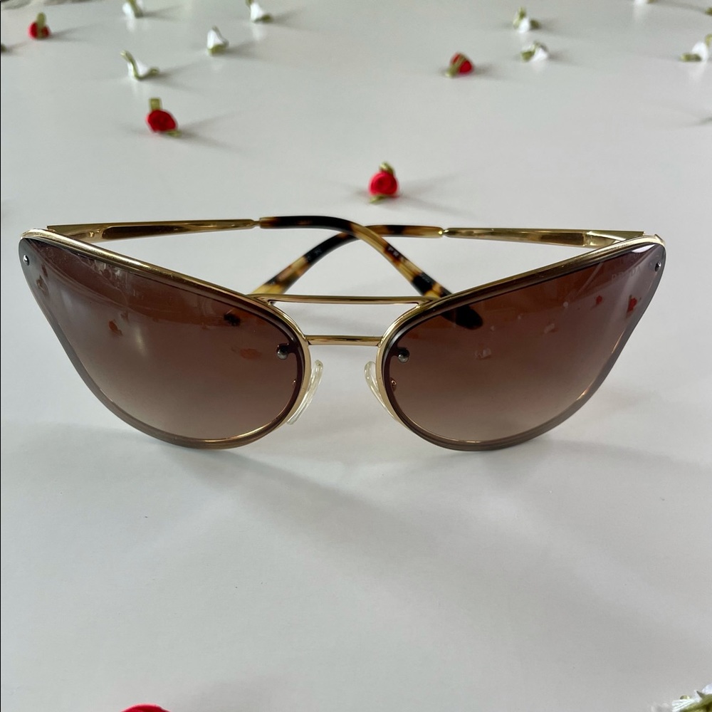 Prada sunglasses with original case